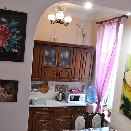 Apartment On Shevchenka Boulevard Ternopil Eksteriør billede
