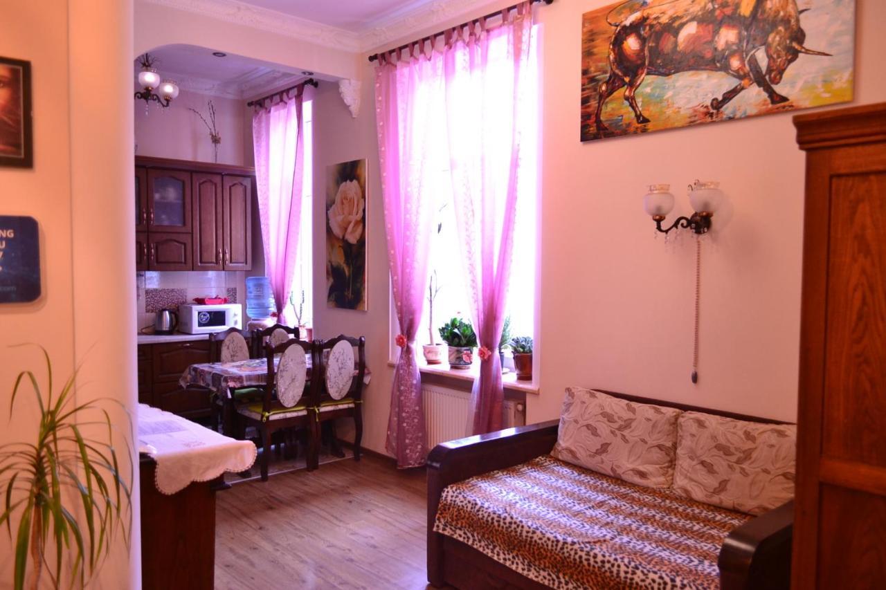 Apartment On Shevchenka Boulevard Ternopil Eksteriør billede