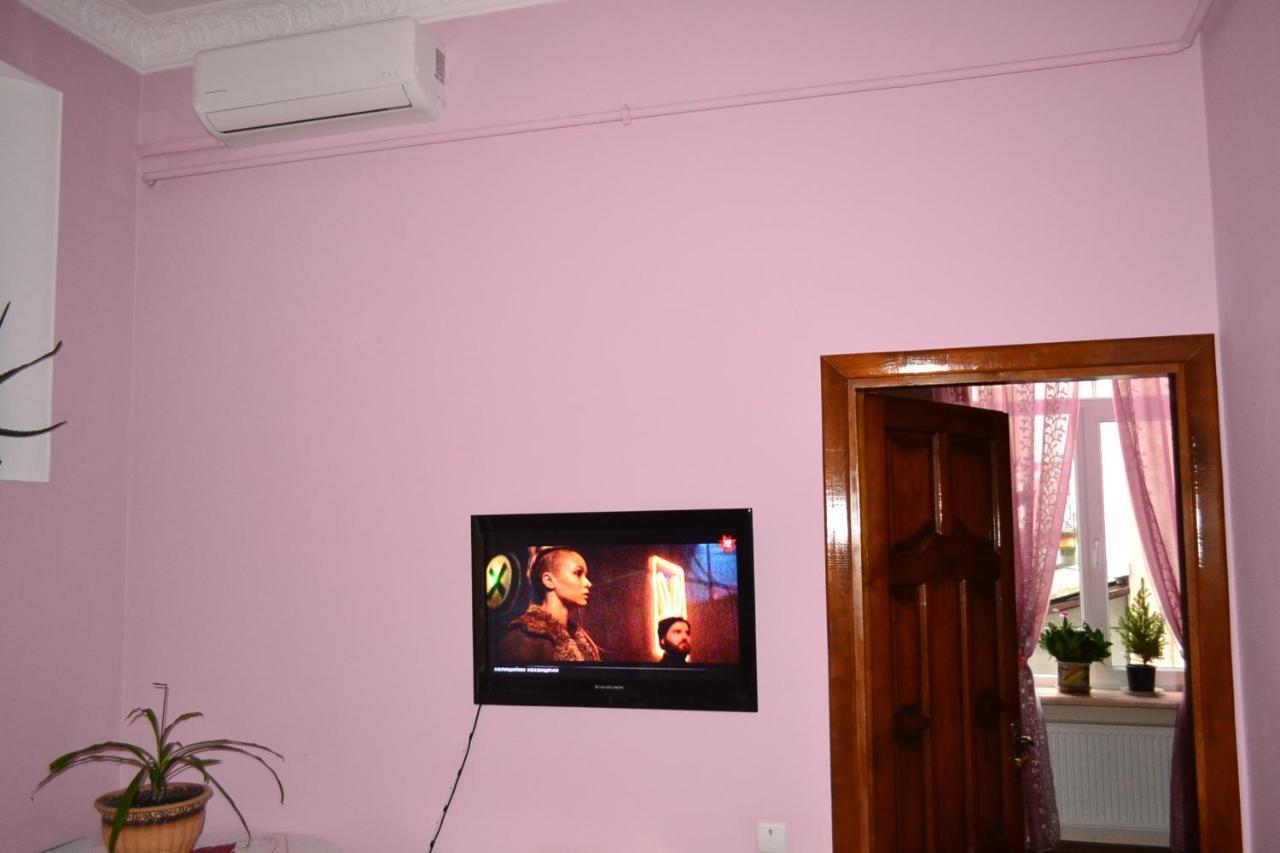 Apartment On Shevchenka Boulevard Ternopil Eksteriør billede