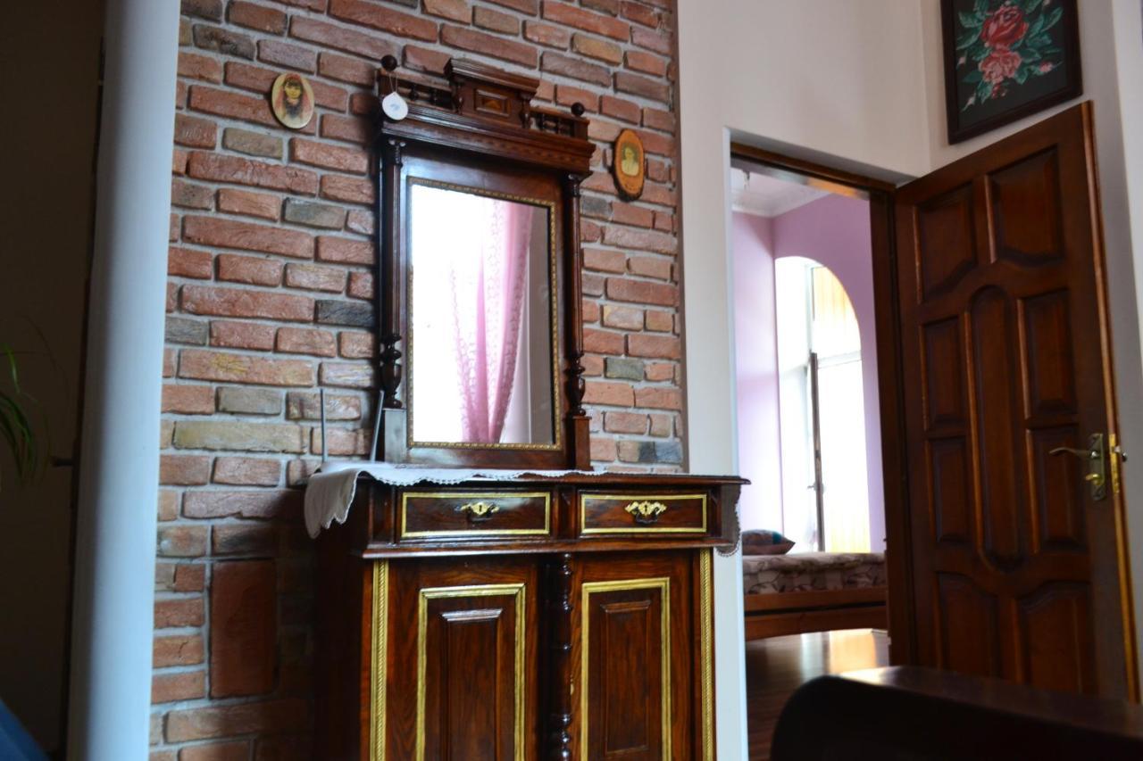 Apartment On Shevchenka Boulevard Ternopil Eksteriør billede