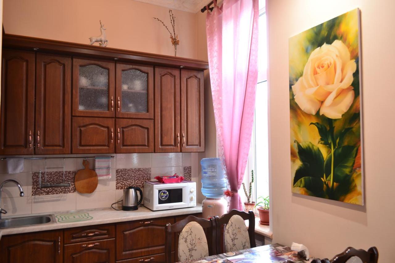 Apartment On Shevchenka Boulevard Ternopil Eksteriør billede