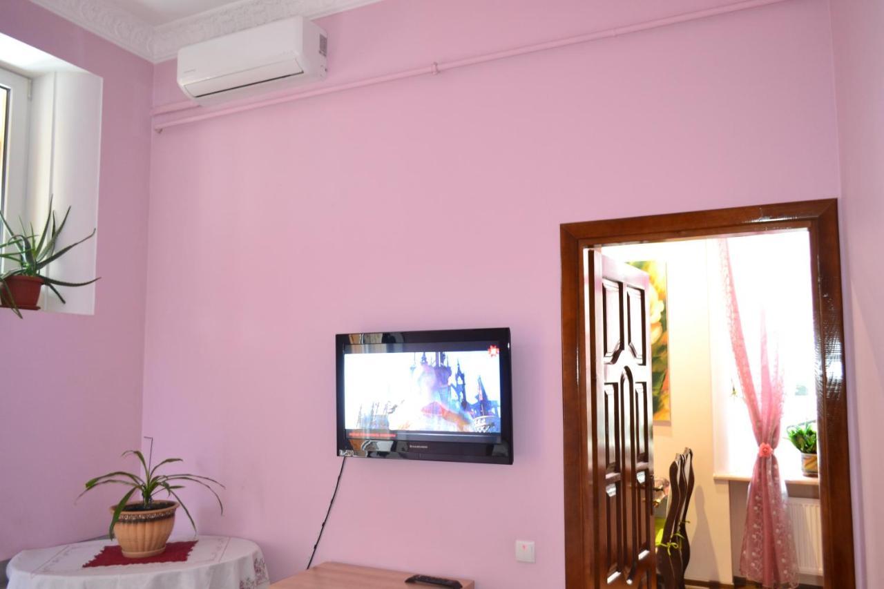 Apartment On Shevchenka Boulevard Ternopil Eksteriør billede